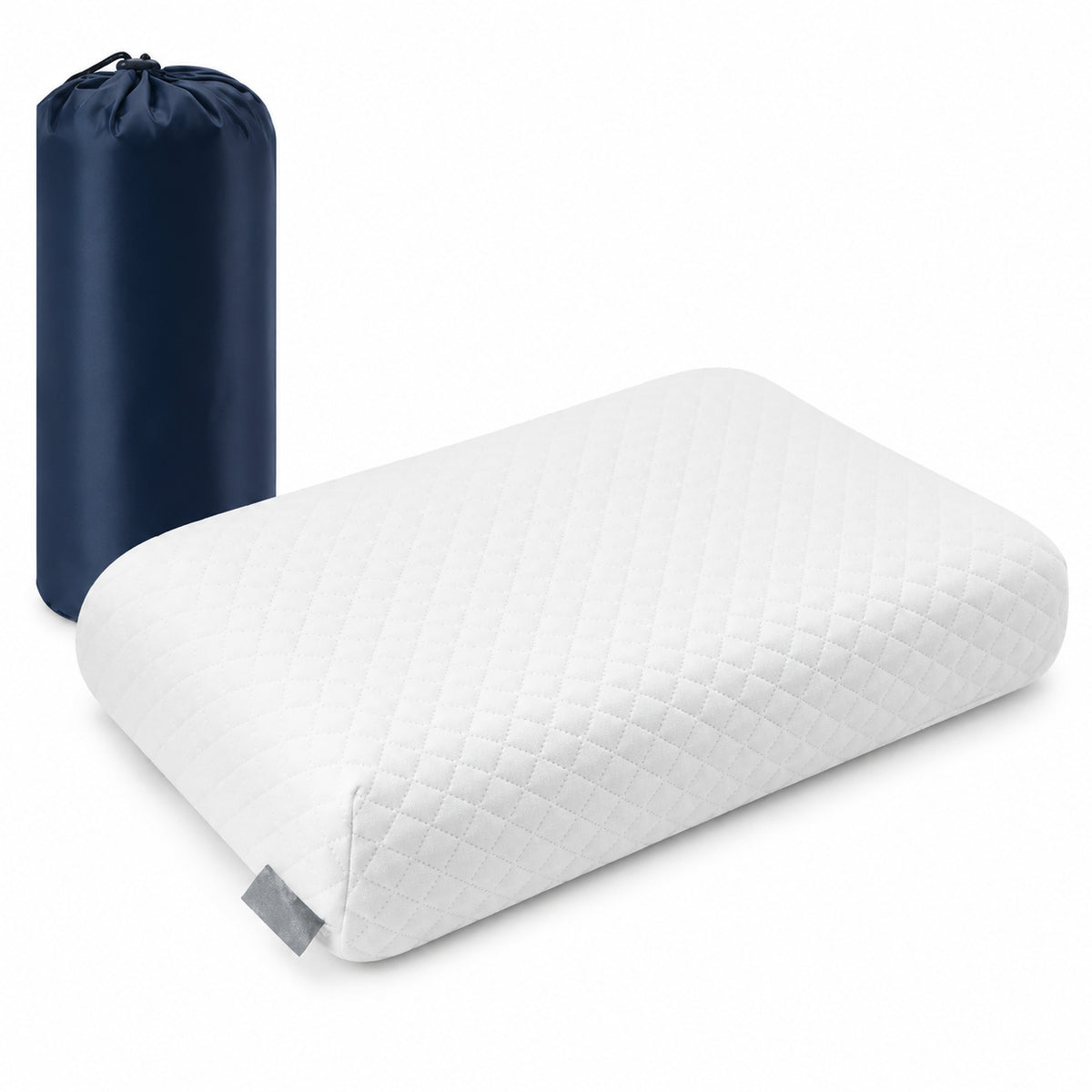 Ortopedisk minnesskumskudde med ergonomisk form och avtagbart överdrag, levererad med praktisk förvaringspåse.